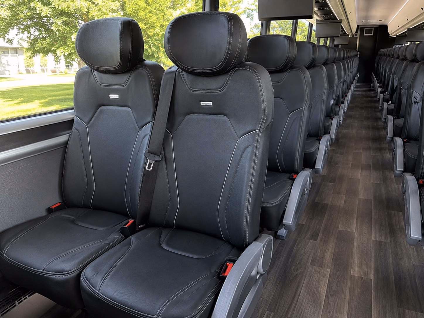 boston and niagara falls charter bus trips from woodbridge