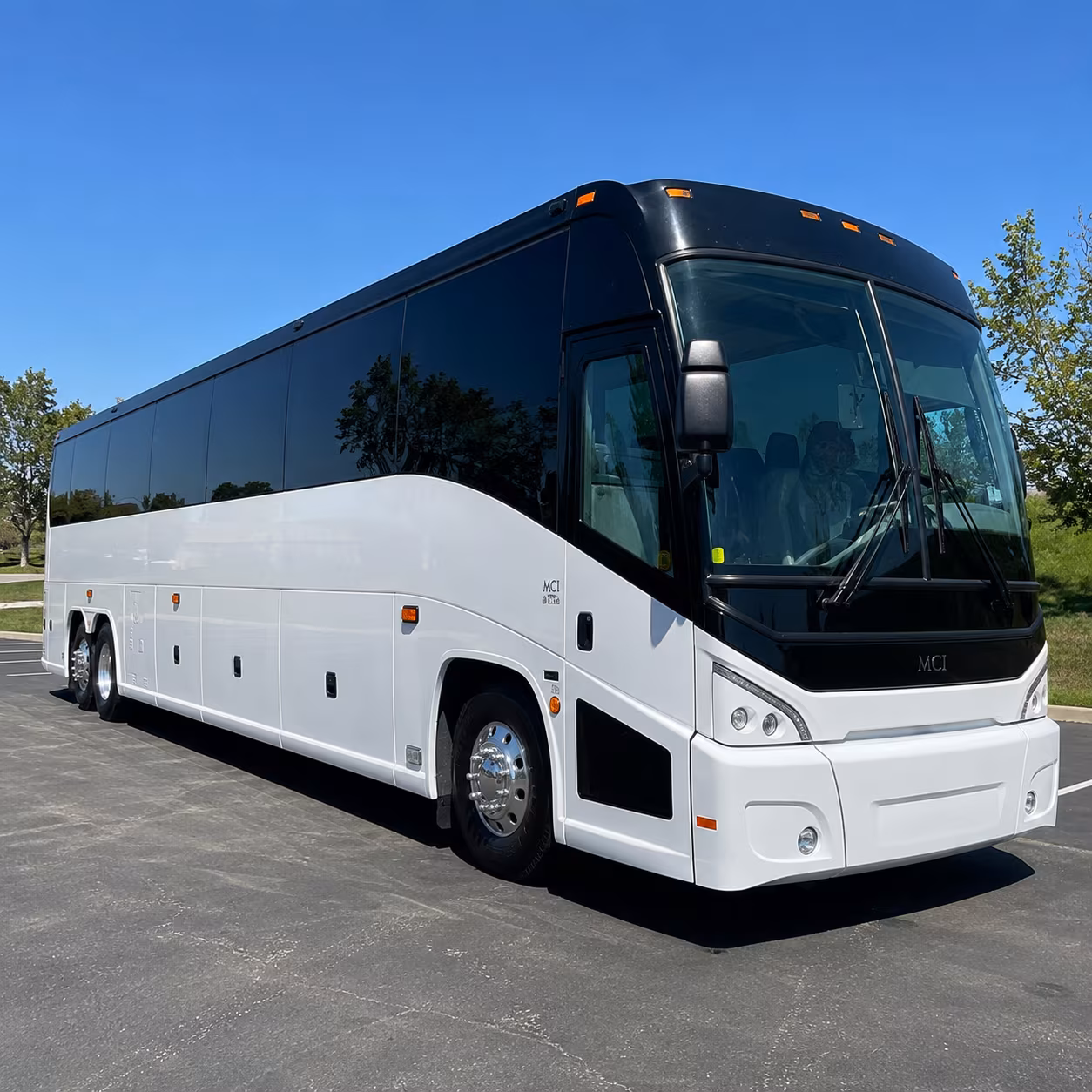 bus rental options for woodbridge trips