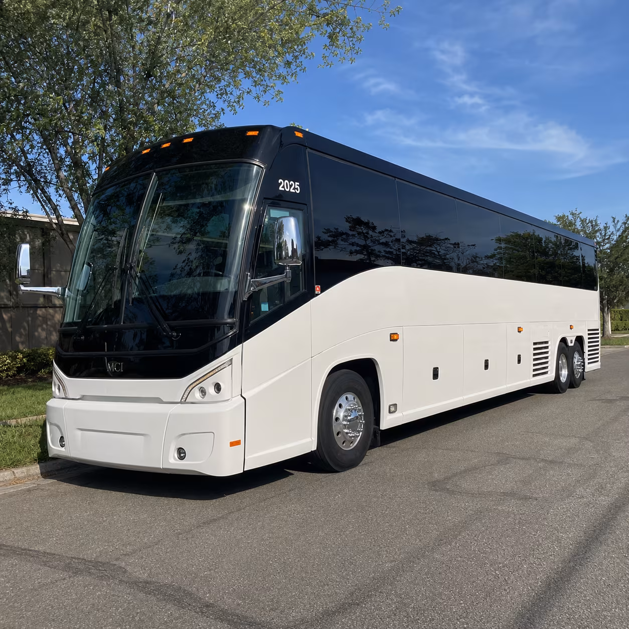 why newark liberty is easier with a charter bus from woodbridge